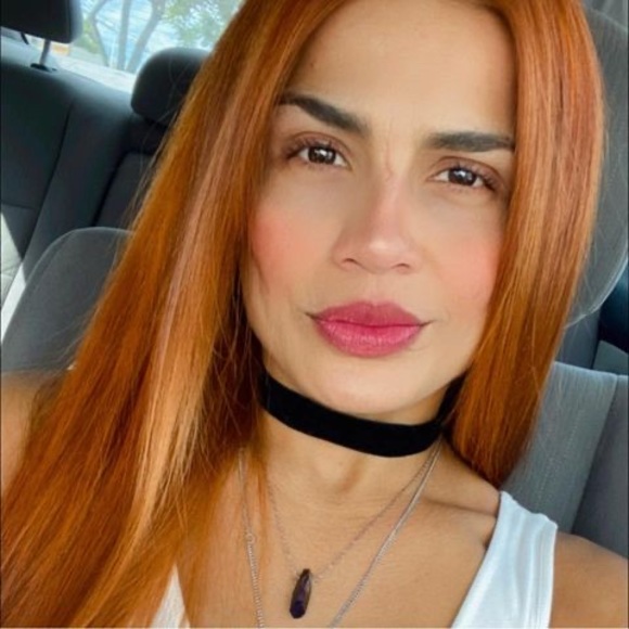 Meet your Posher, Maria - Picture 1 of 1